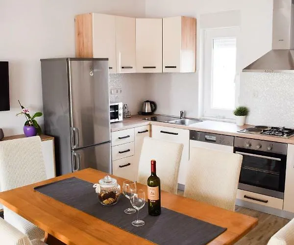 Samodol 펜션 Drinovci